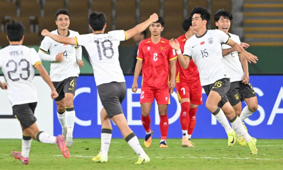 GA黄金甲-中国队进决赛仅1天,再获一个喜讯!越南球迷破防,日本球迷担忧